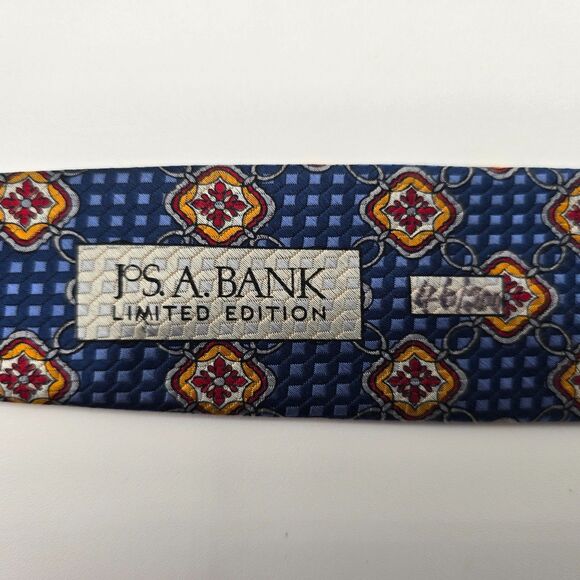Jos. A. Bank Signature Gold Limited Edition Italian Silk Tie 3.75x60 - Picture 5 of 11